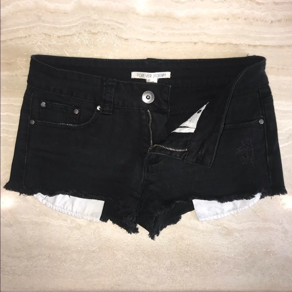 Cut off black denim shorts